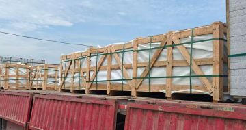 玉溪 芝麻白花岗岩地铺石出口专车-泰国游