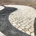 玉溪 黄金麻冰裂纹地铺石工地铺装案例