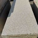 玉溪 黄金麻花岗岩荔枝面毛板，半成品