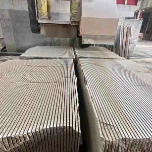 玉溪 车间生产日常，黄金麻白麻花岗岩