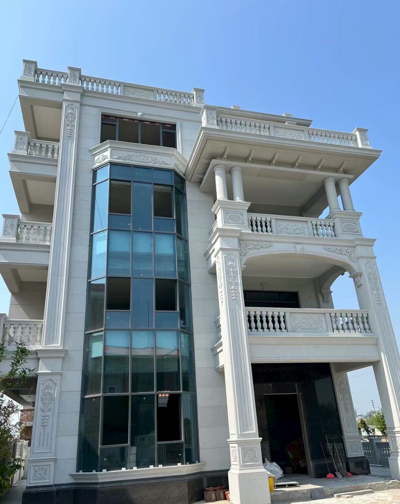 玉溪 白麻花岗岩别墅外墙干挂效果展示