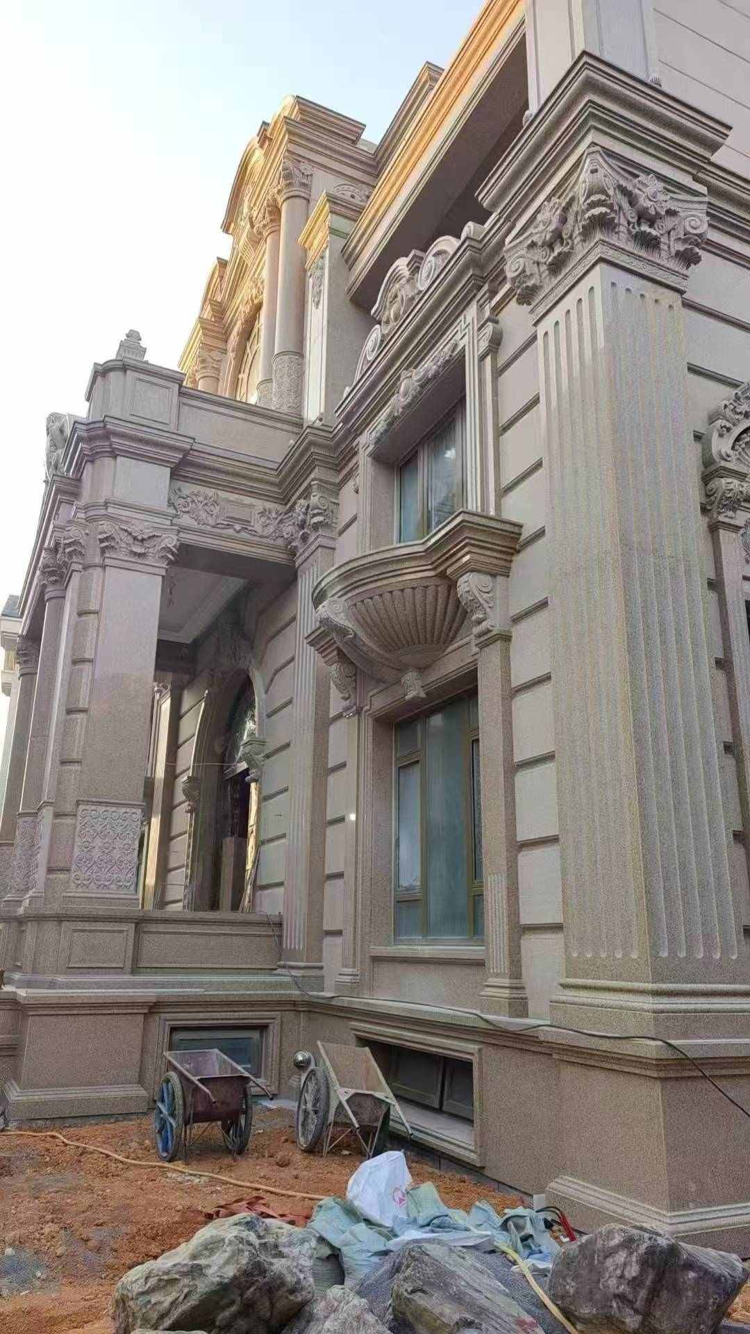 玉溪 黄金麻花岗岩光面别墅外墙干挂施工完成