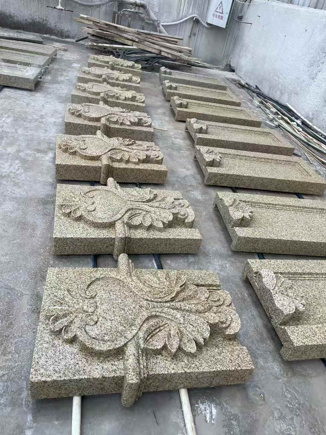 玉溪 黄金麻花岗岩别墅外墙雕刻板