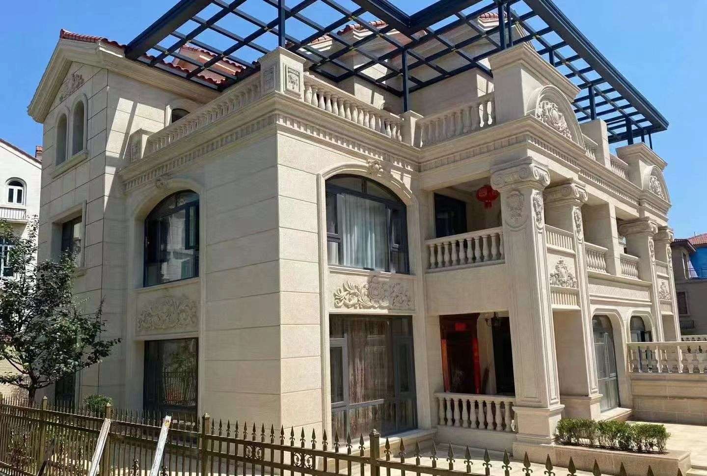 玉溪 黄金麻花岗岩荔枝面别墅外墙干挂