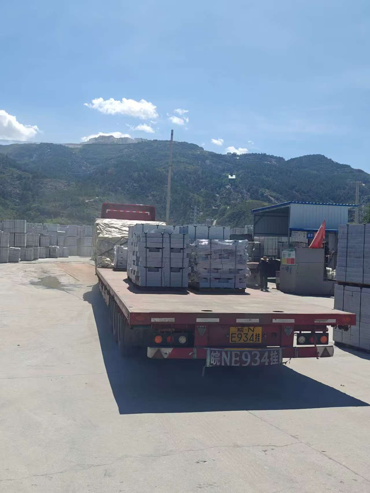 玉溪 芝麻白仿形路沿石，直形路沿石