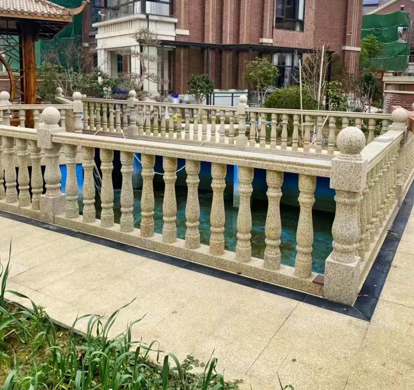 玉溪黄金麻花岗岩石材栏杆，扶手，将军柱，花瓶柱