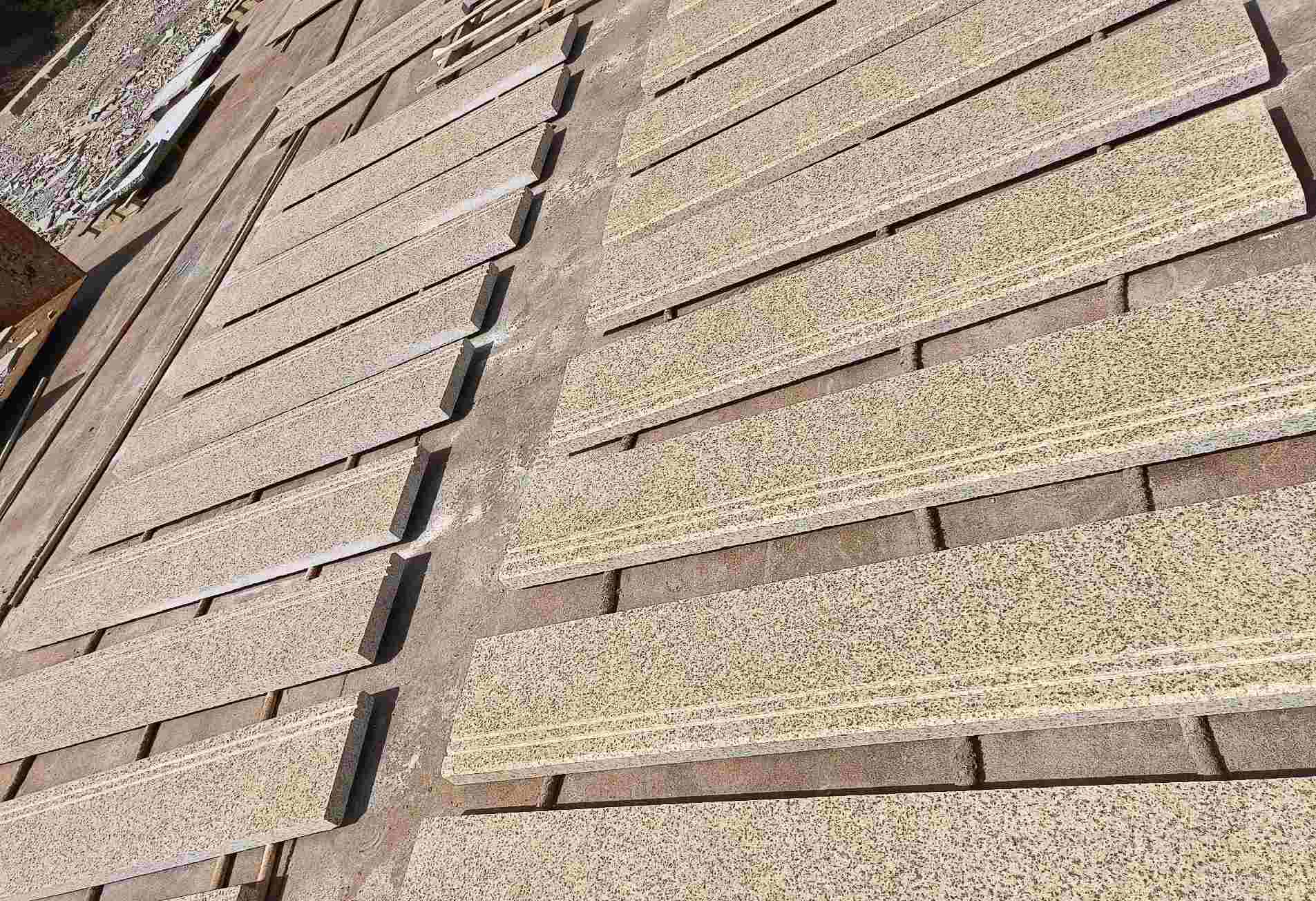 玉溪 黄金麻花岗岩光面楼梯踏步