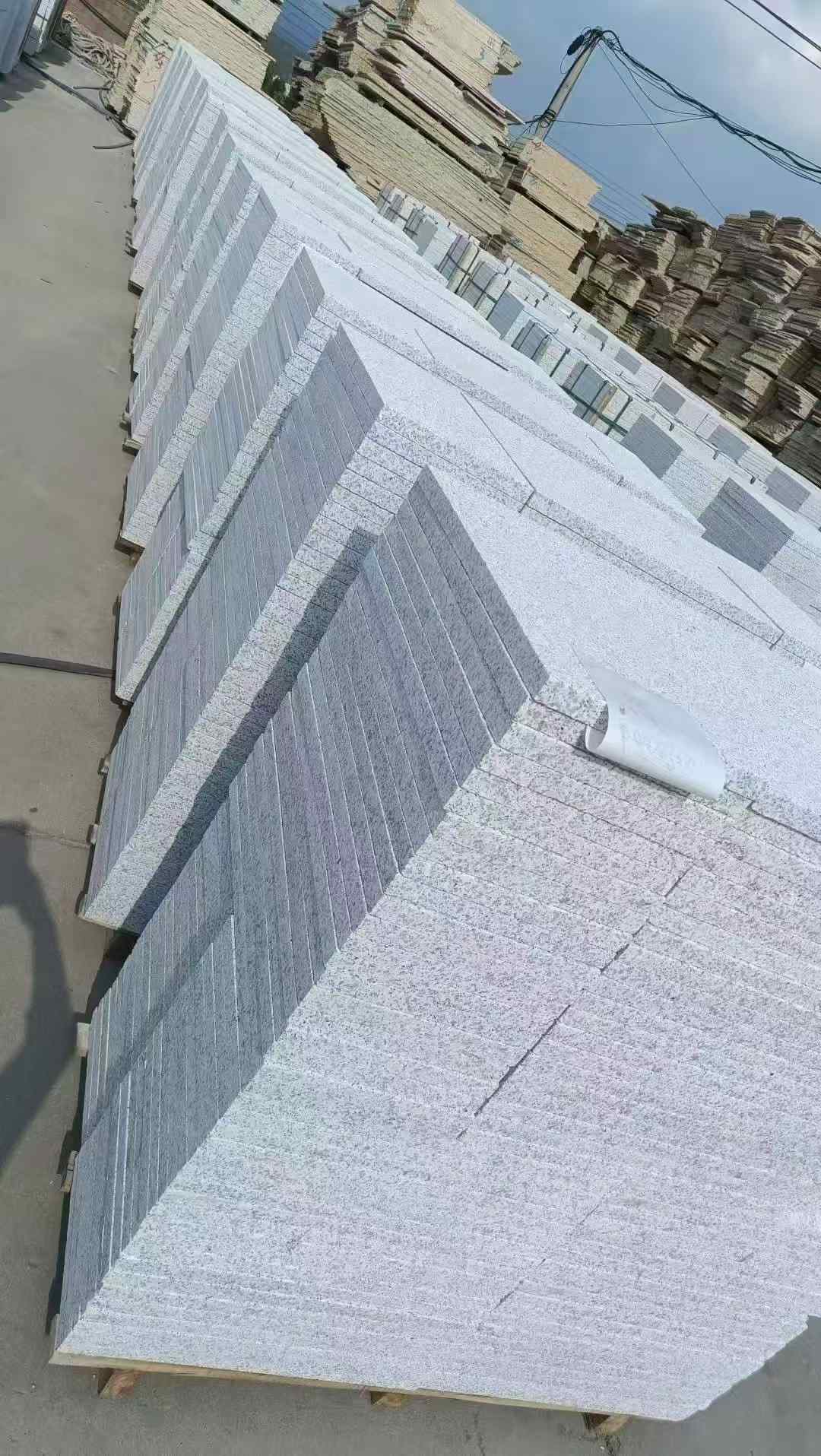 玉溪 白麻荔枝面花岗岩地铺石