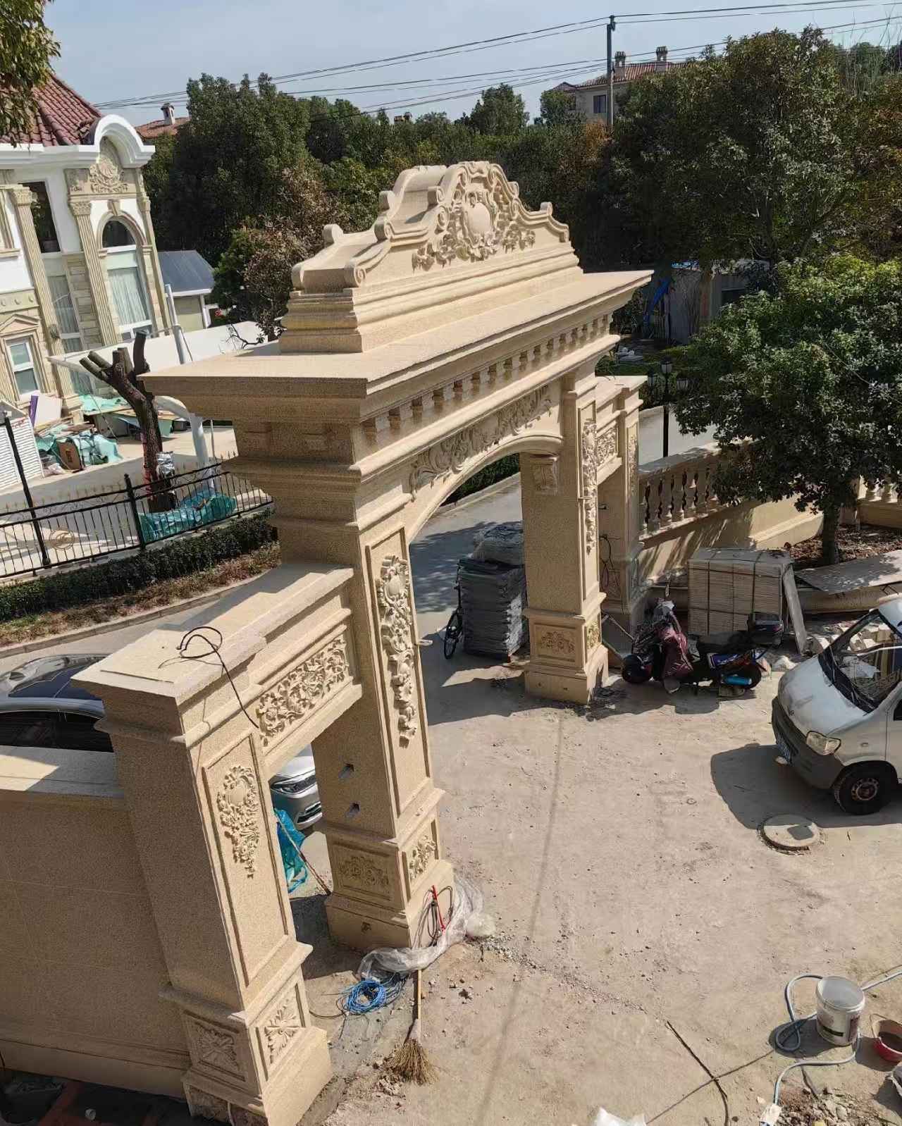 玉溪 黄金麻荔枝面花岗岩别墅门楼