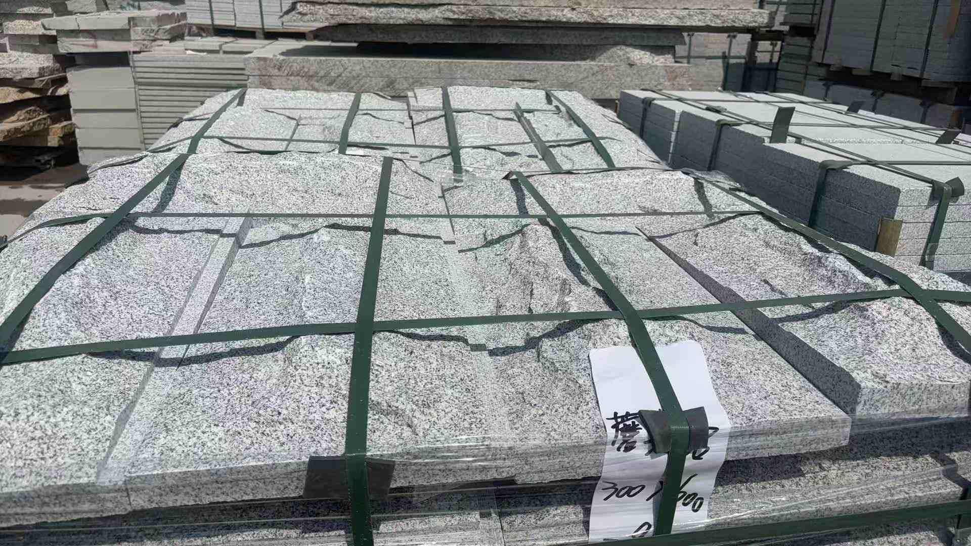 玉溪 芝麻白蘑菇石成品