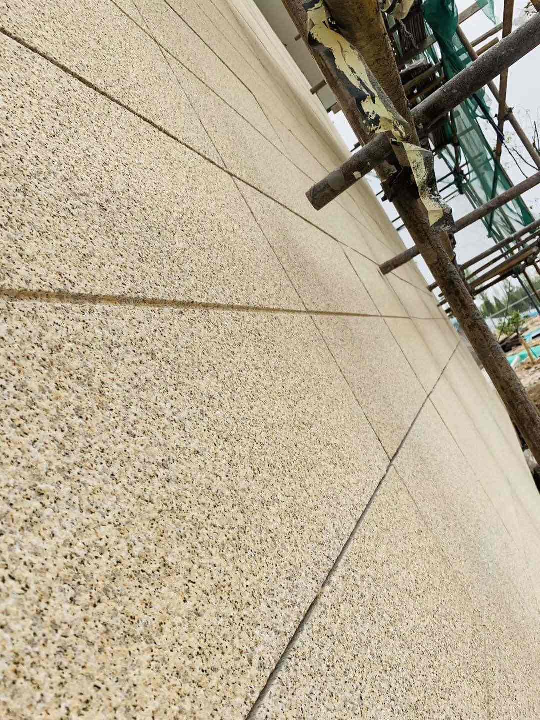 玉溪 黄金麻花岗岩荔枝面外墙干挂石材效果示例