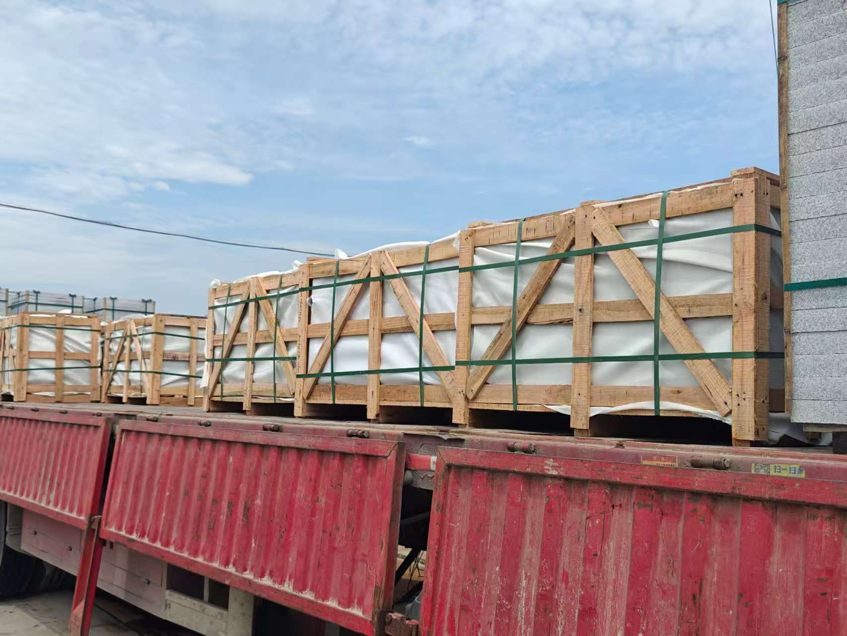 玉溪 芝麻白花岗岩地铺石出口专车-泰国游